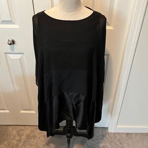 DKNY size M silk blend top